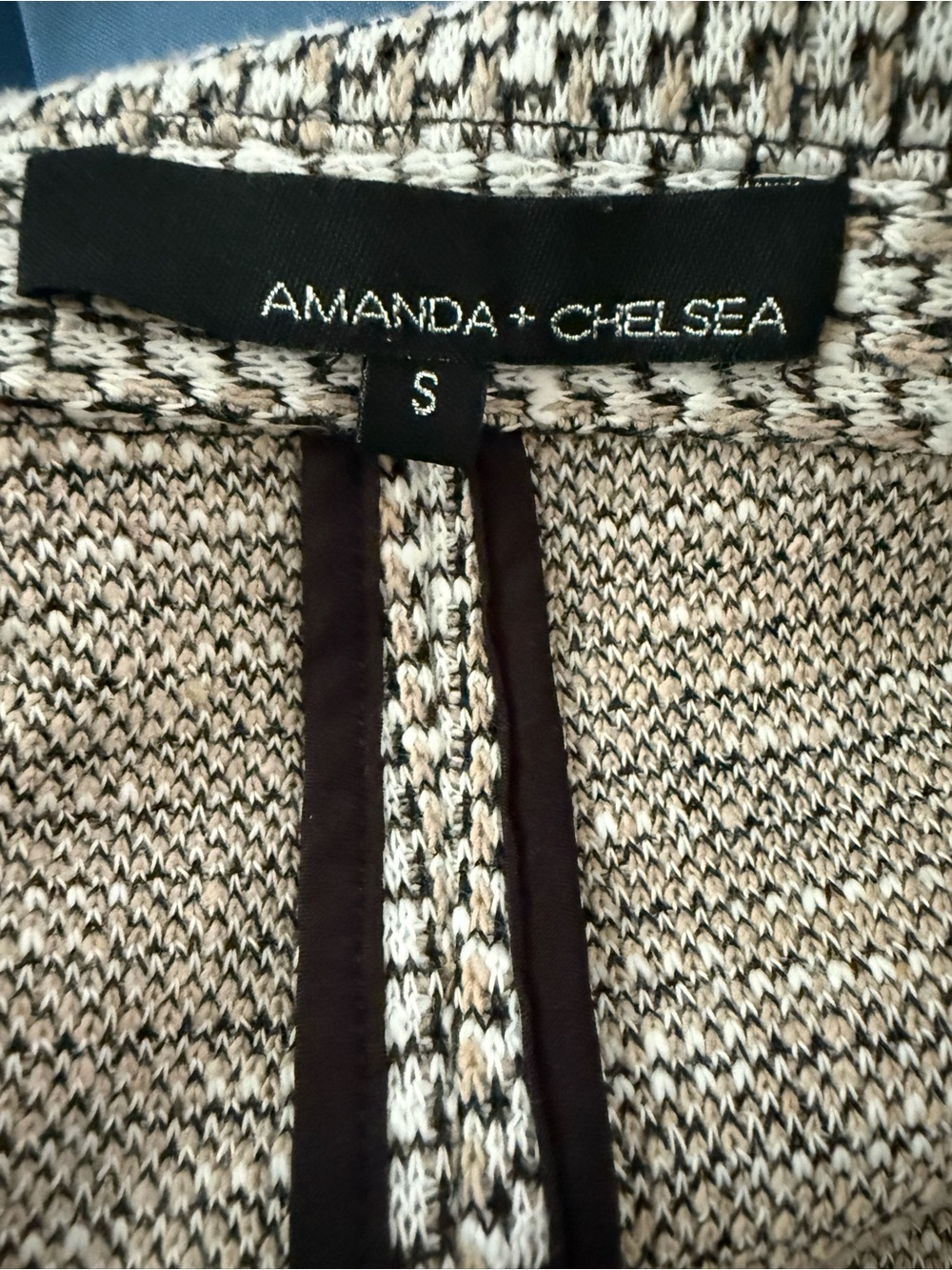 Amanda & Chelsea One Button Blazer - Picture 9 of 9